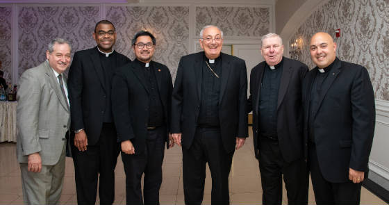 Retreat/2019CorazonBishopDinner6954.jpg